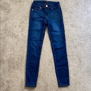 1822 Skinny Jeans